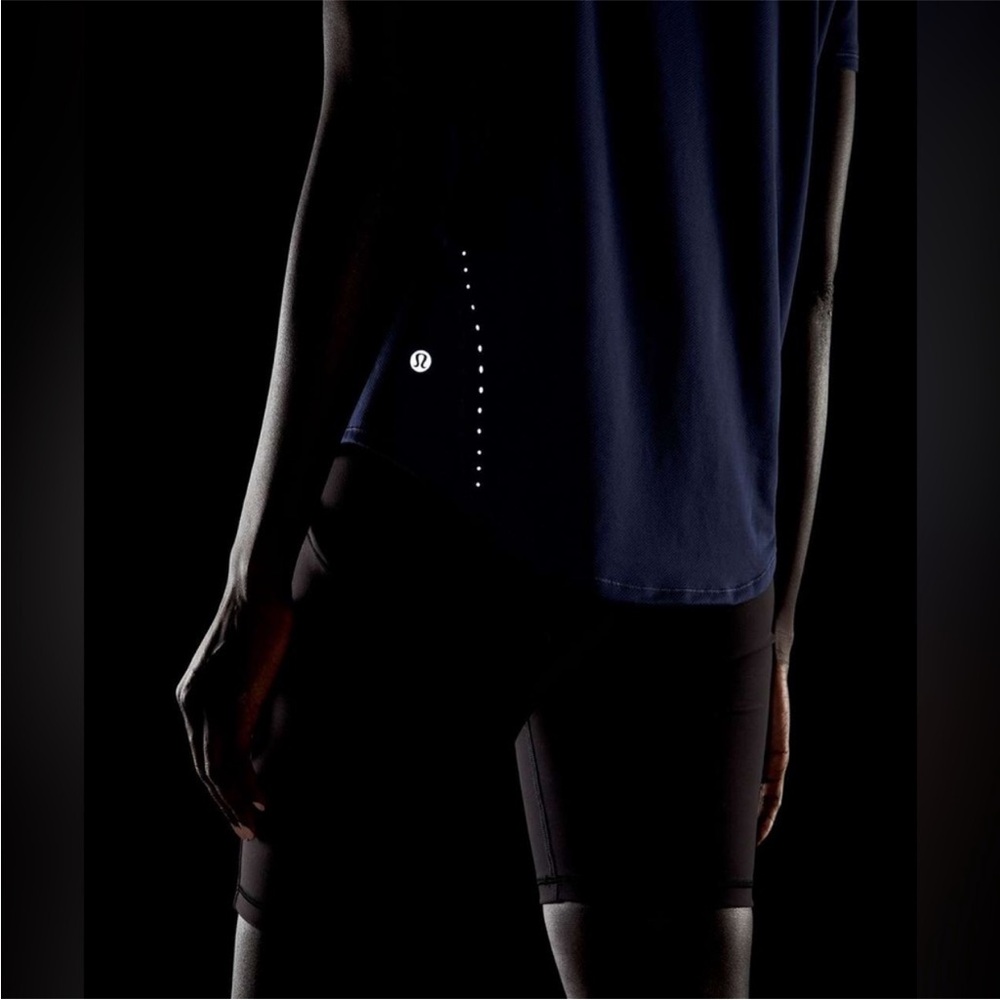 Lululemon High-Neck Running and Training T-Shirt in Night Sea - Picture 3 of 8